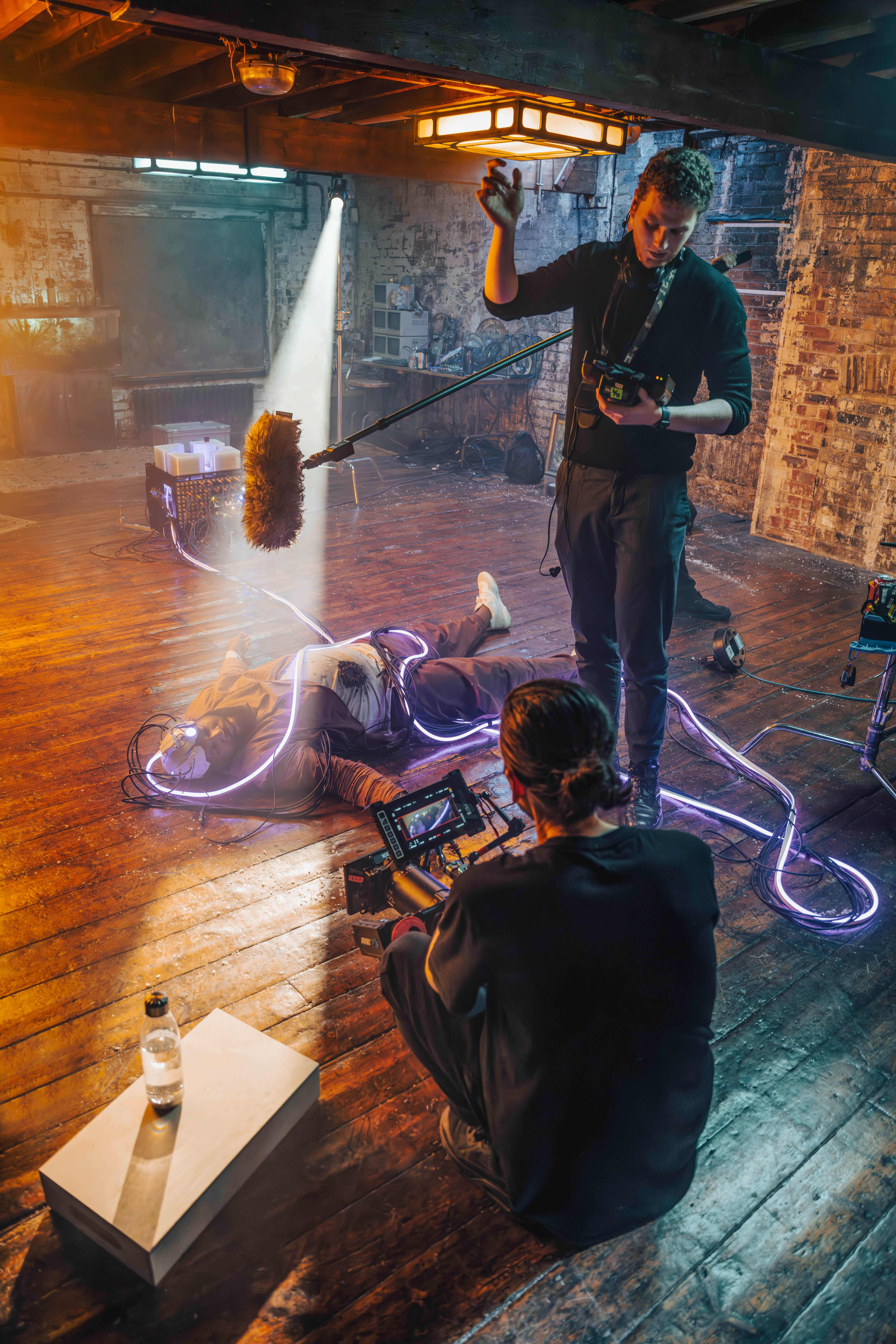 Max Vanderspuy directing an actor on the set of Recursive Dreams.